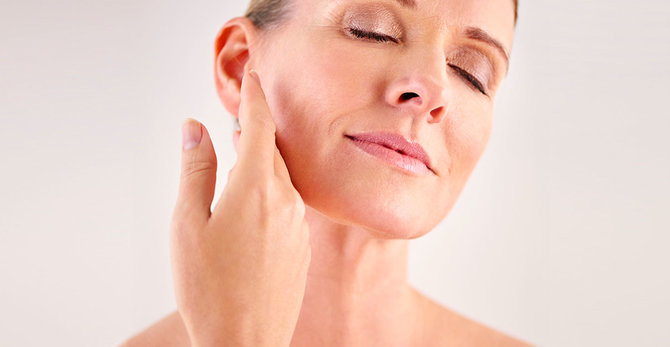 Menopauza: zašto je moja koža suvlja sa 50 nego sa 30 godina?